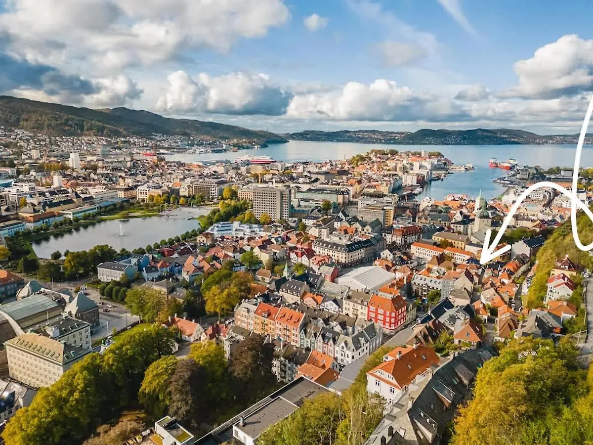 Holiday home Dinbnb Homes I The 1880 Authentic Bergen Dream I 500M From Bryggen